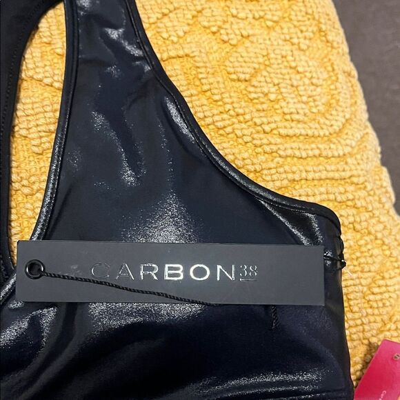 Carbon38 Shiny Black Sports Bra - Picture 2 of 7
